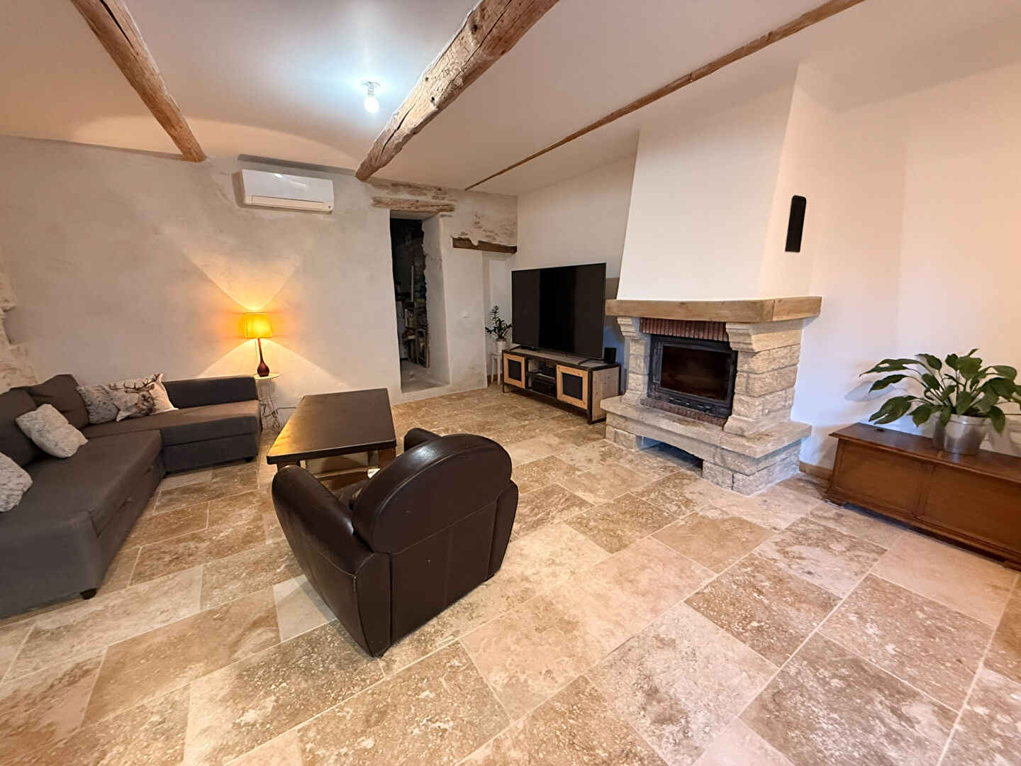 Photo Vente maison de caractère à Villes-sur-Auzon image 3/6