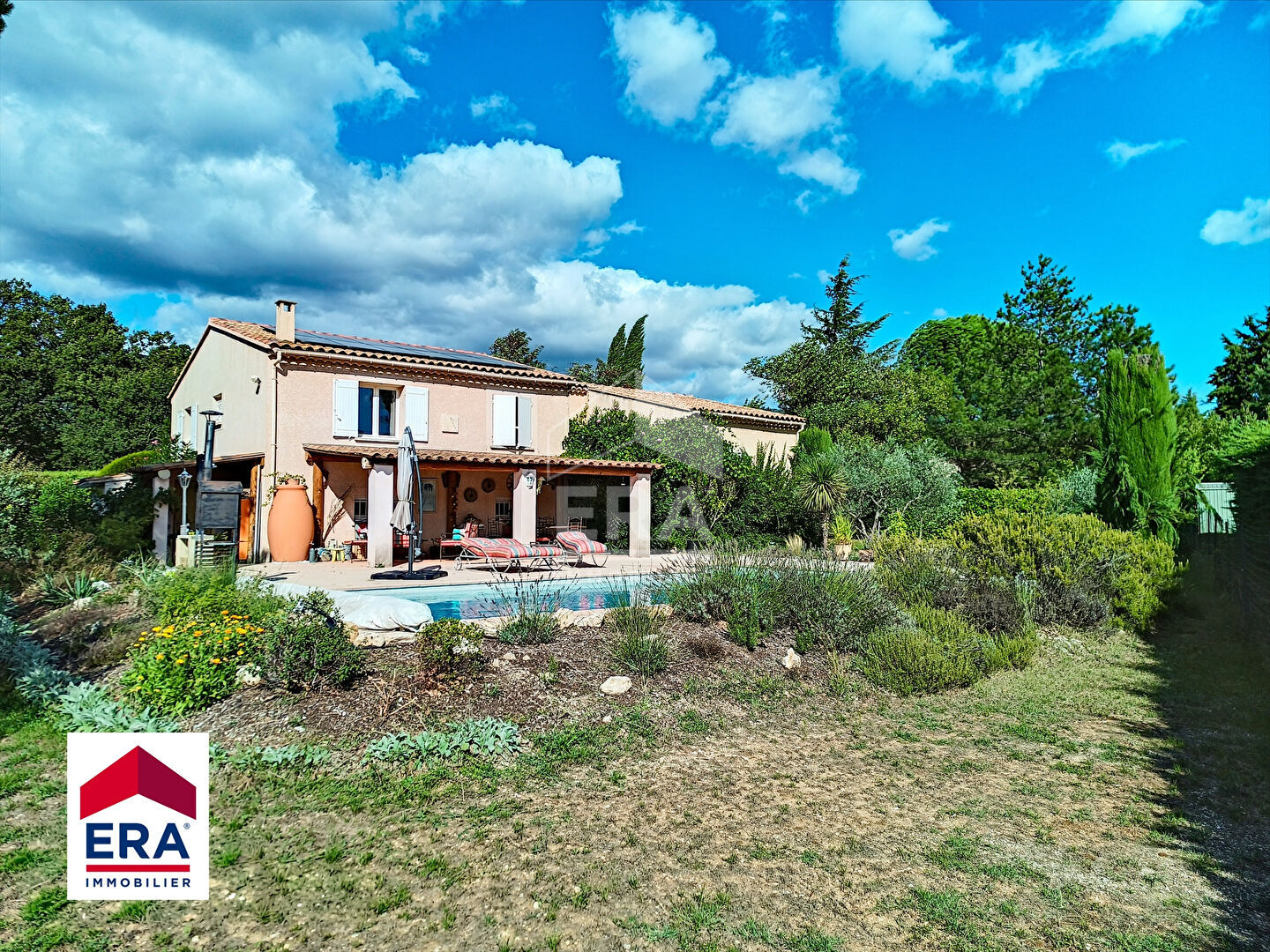 Agence immobilière de 
 ERA VENTOUX - ERA VENTOUX IMMOBILIER 
