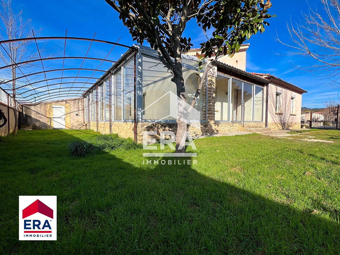 Agence immobilière de 
 ERA VENTOUX - ERA VENTOUX IMMOBILIER 
