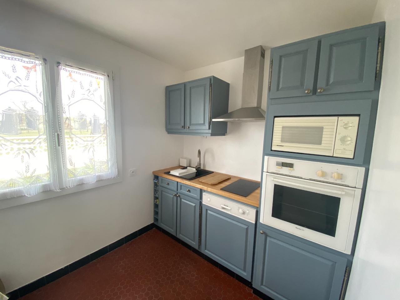 Maison Esmans plain-pied 5 pièce(s) 93 m2