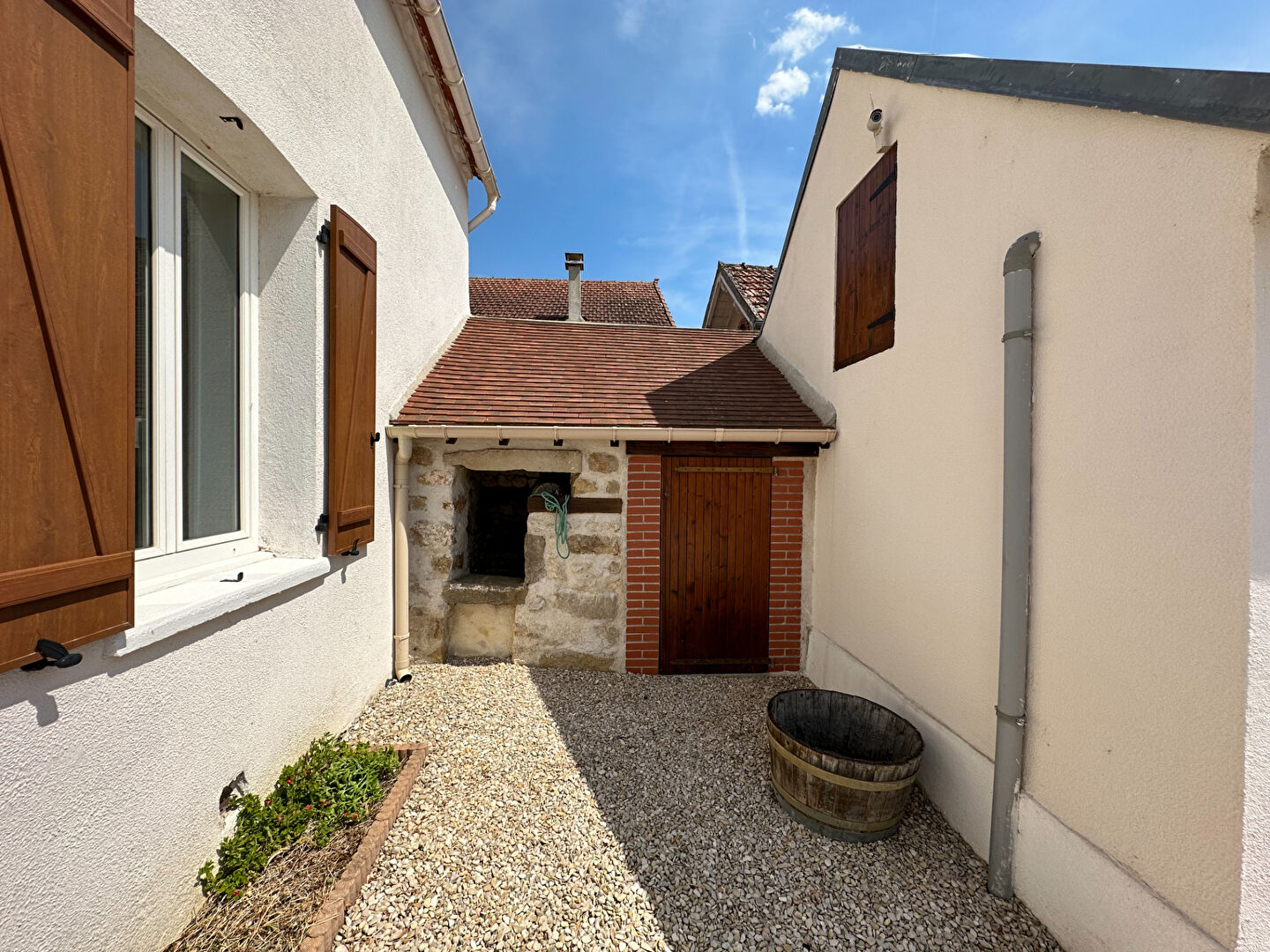 Photo Maison 7 chambre(s) 243 m2 avec dépendances et triple garage image 2/6