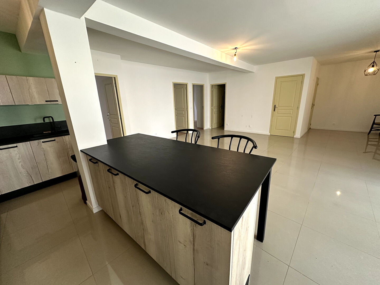 Photo Appartement Montereau Fault Yonne 4 pièce(s) 99,02 m2 image 4/6