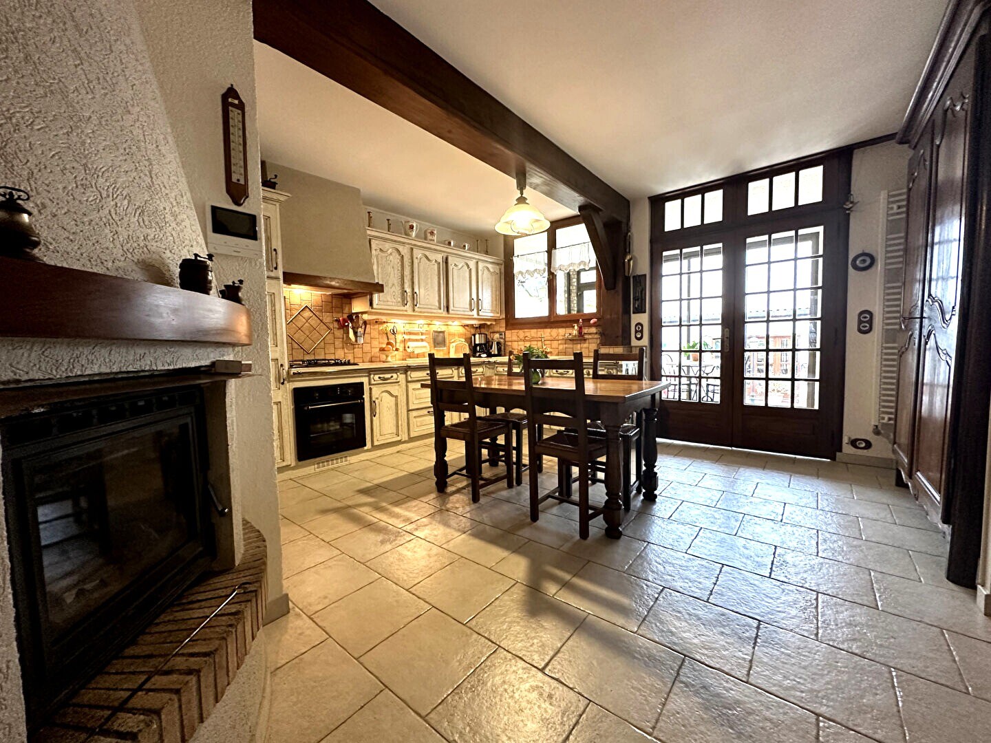 Photo Maison Villeblevin 173m2 avec dépendances image 5/6