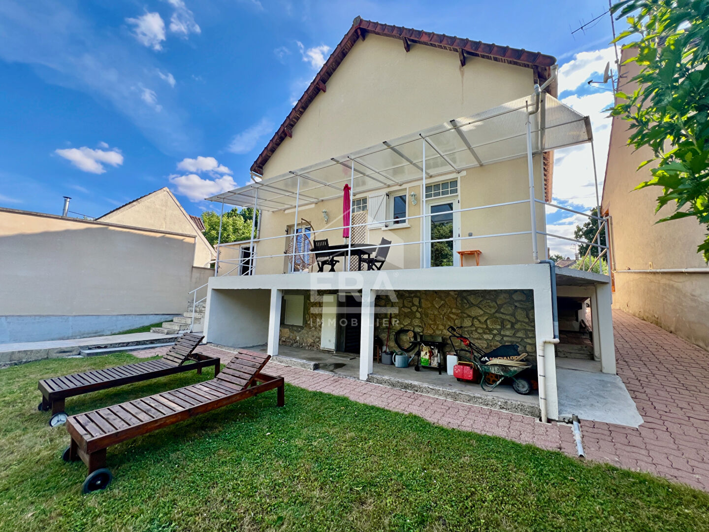 Maison Thoury Ferottes 6 pièce(s) 117 m2