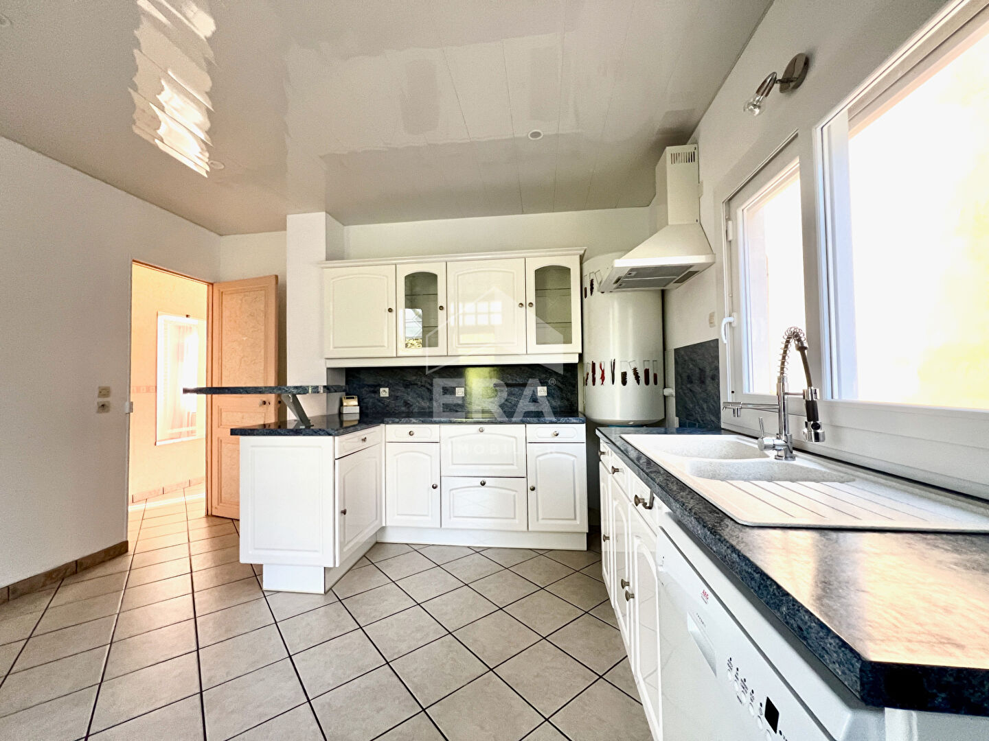 Photo Maison Thoury Ferottes 6 pièce(s) 117 m2 image 4/6