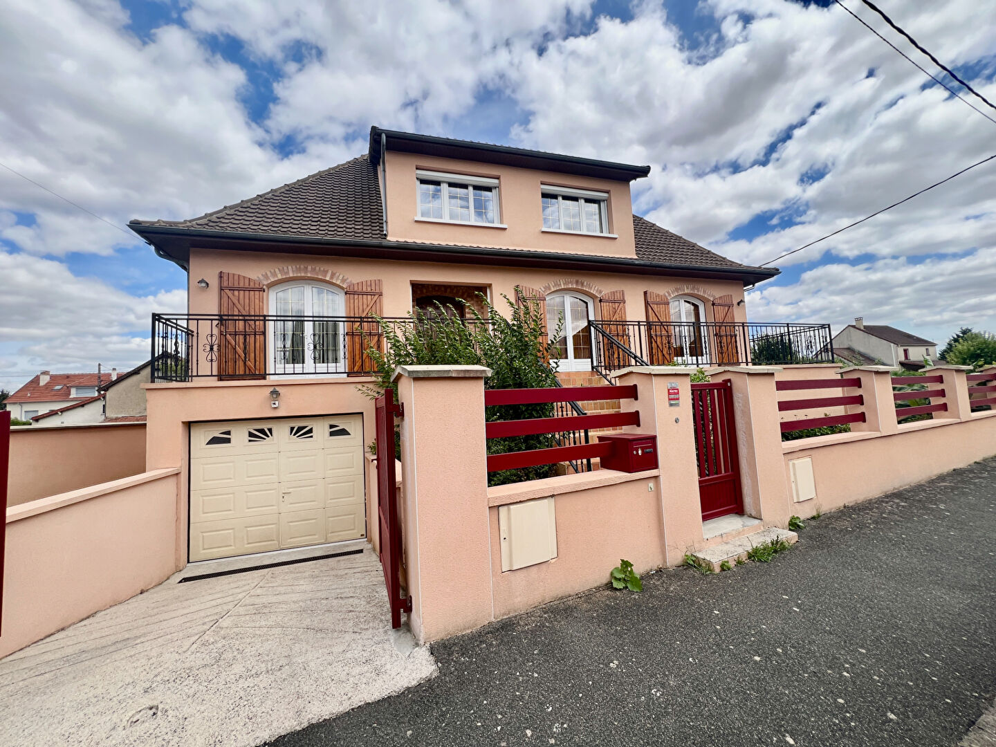 Maison Varennes Sur Seine 9 pièce(s) 196 m2