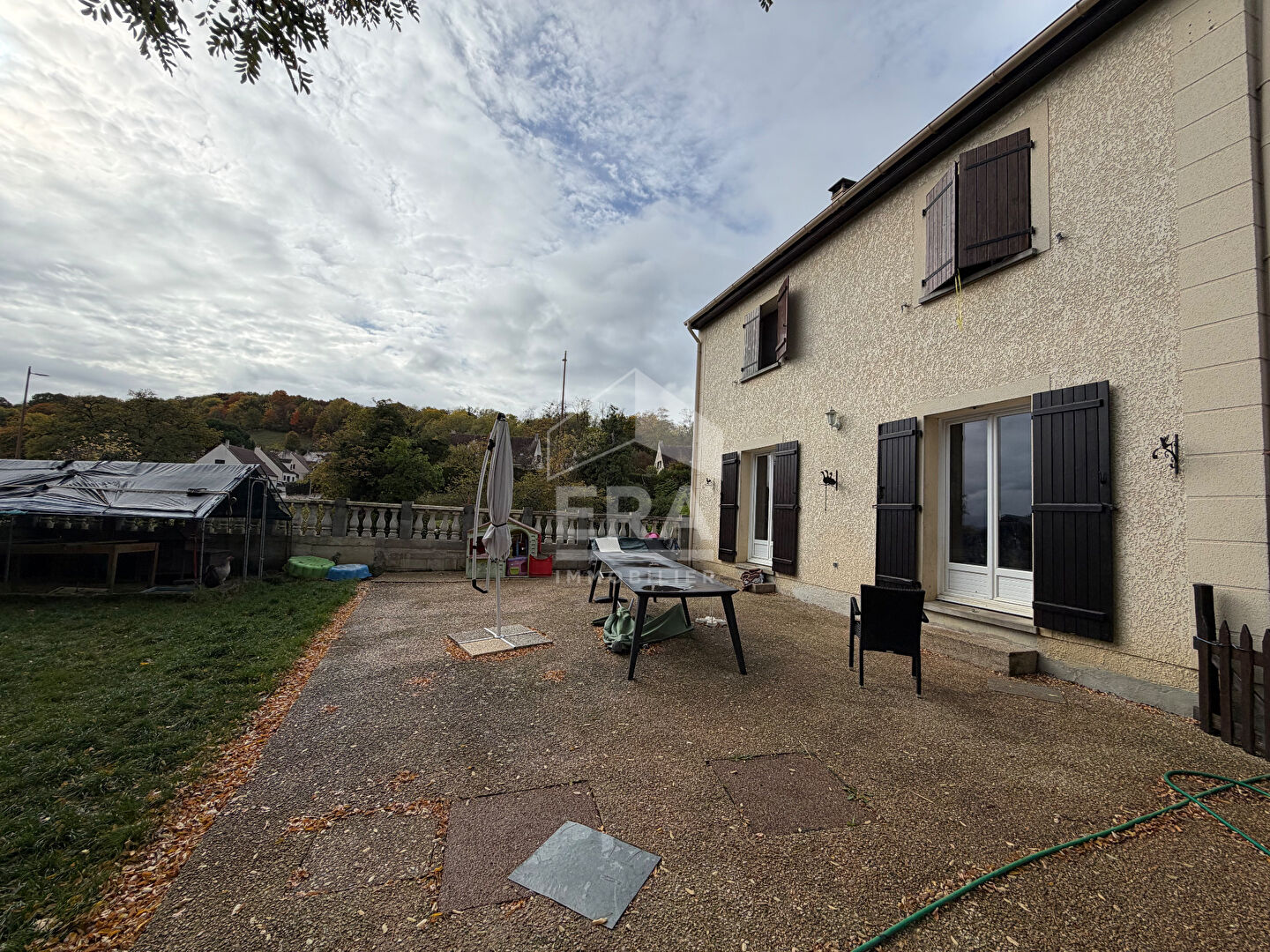 Maison Montereau Fault Yonne 6 pièce(s) 122 m2