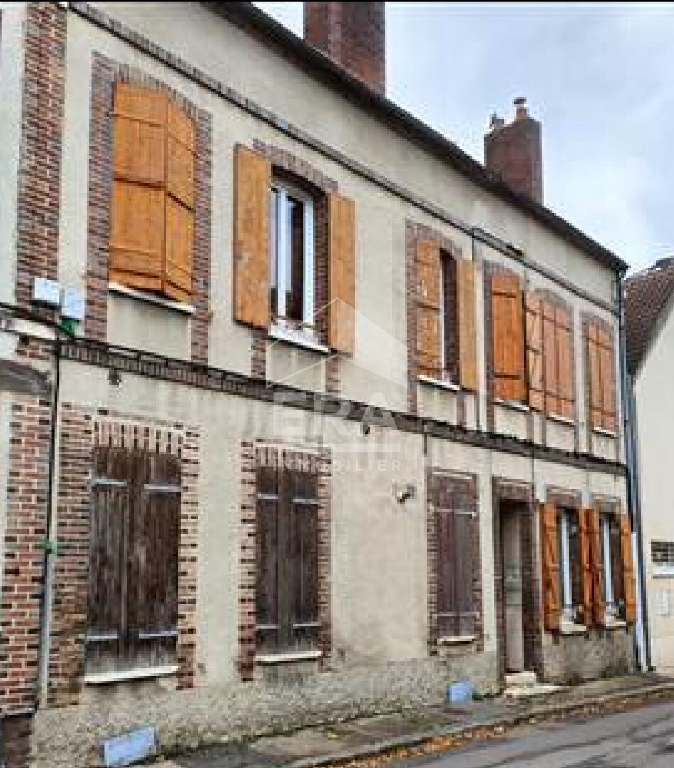 Photo Immeuble de rapport Sens image 1/5