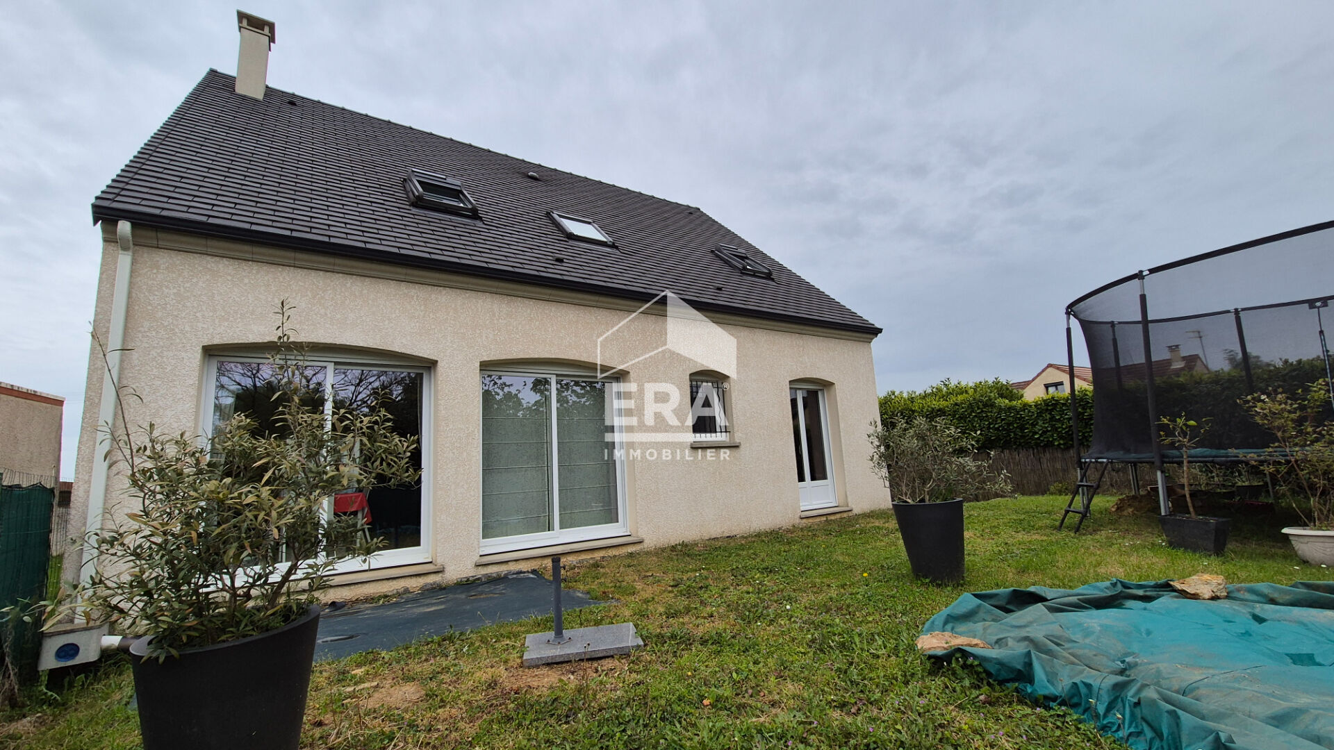 Photo Maison Grisy Suisnes 7 pièce(s) 159 m2 image 3/6