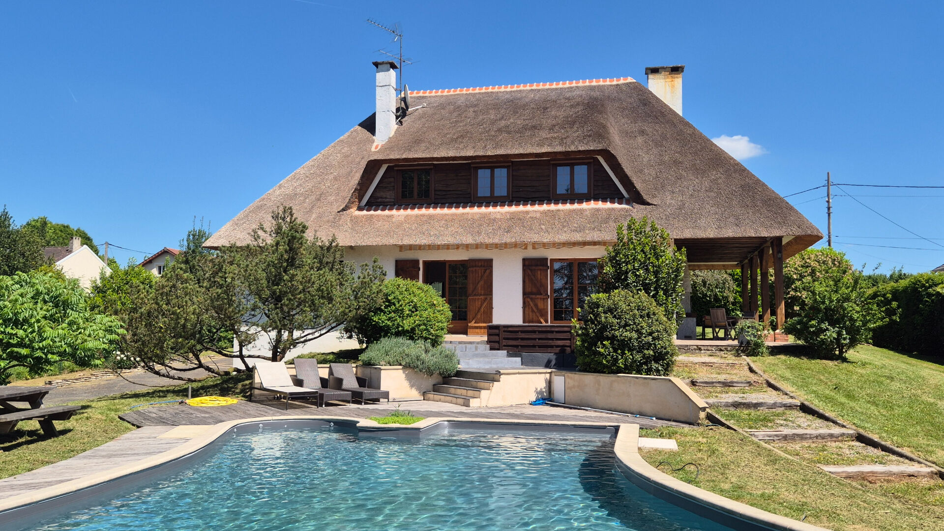 Photo Maison Grisy-Suisnes  6 pièce(s) 190 m2 image 1/6