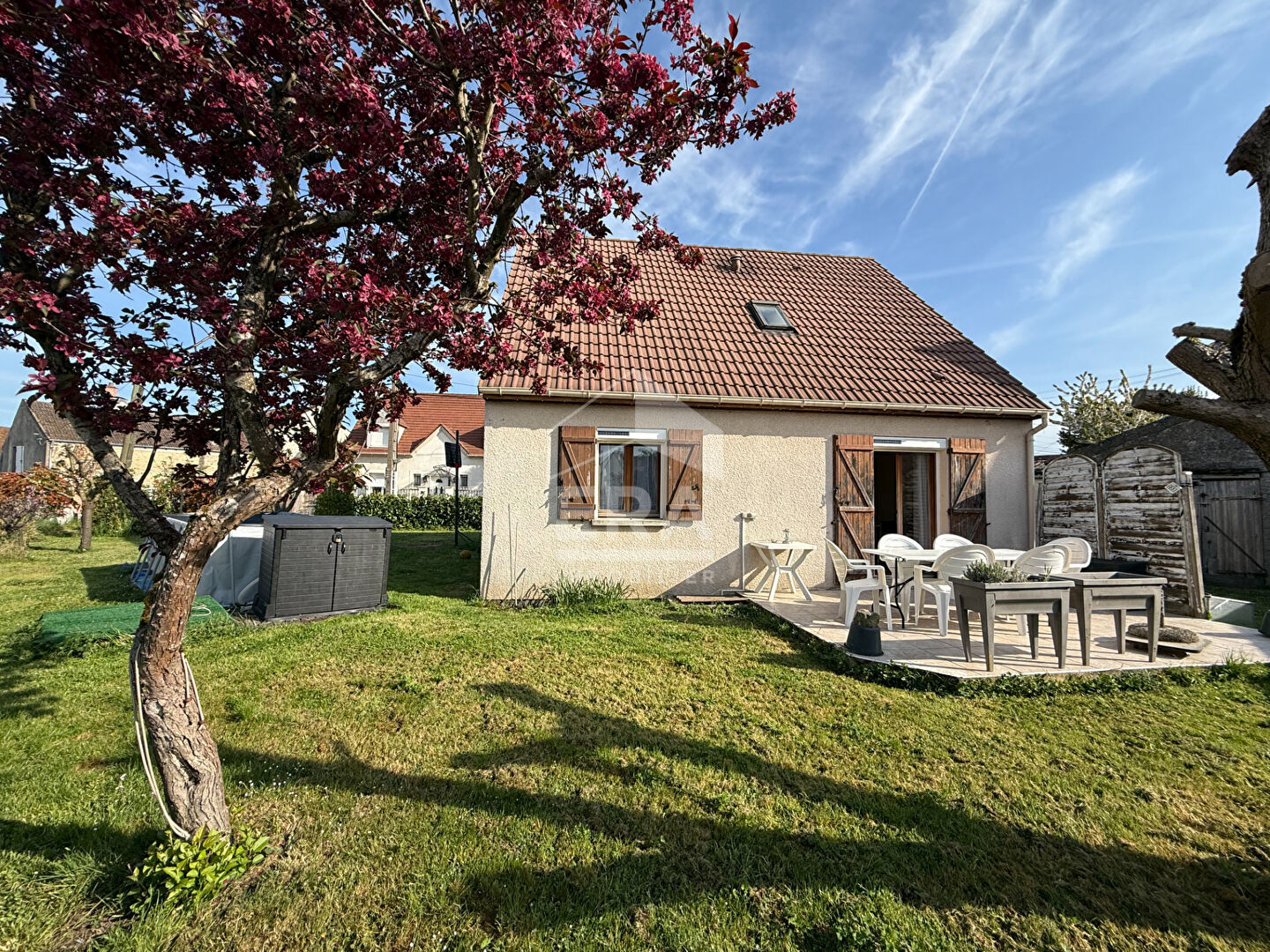 Photo Maison individuelle - 4 chambres - 542 m² de parcelle. image 1/6