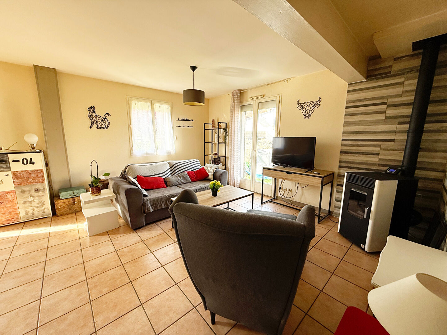 Photo Maison individuelle - 4 chambres - 542 m² de parcelle. image 4/6