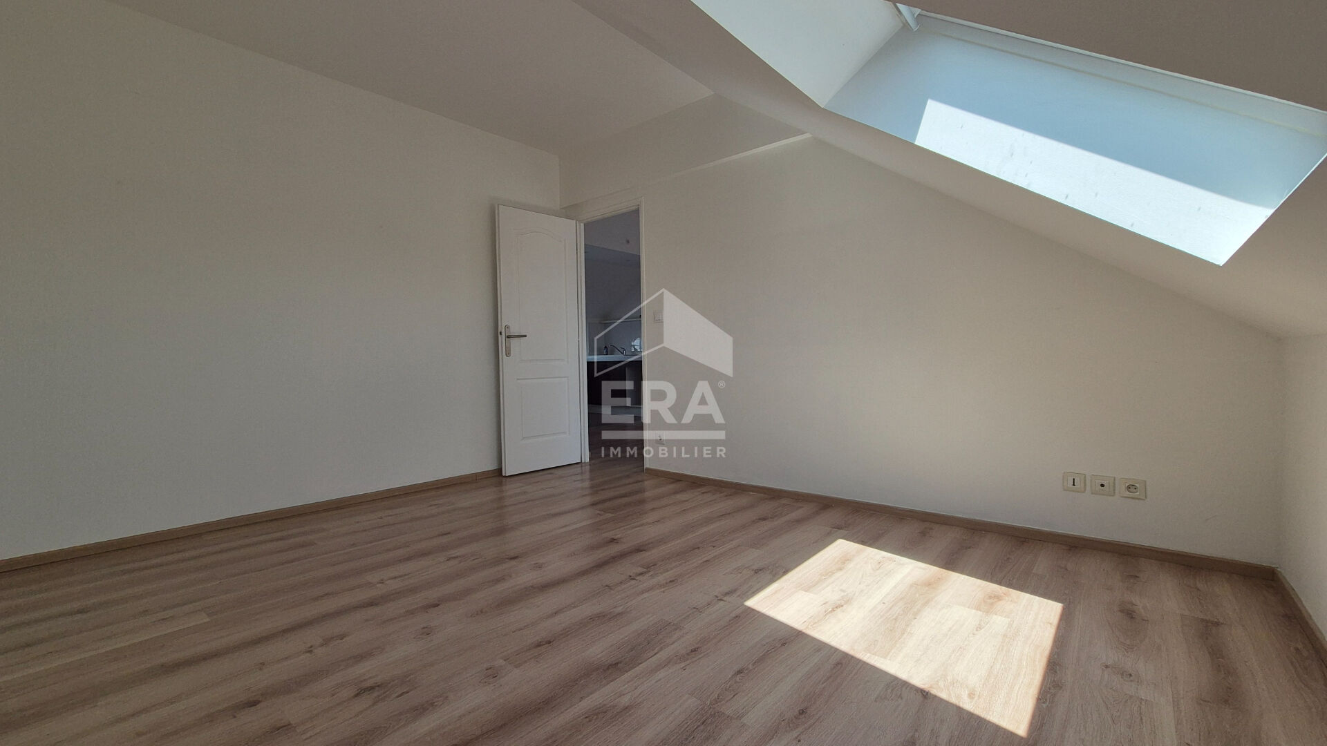 Photo Appartement Brie Comte Robert 3 pièce(s) 59.40 m2 image 4/6