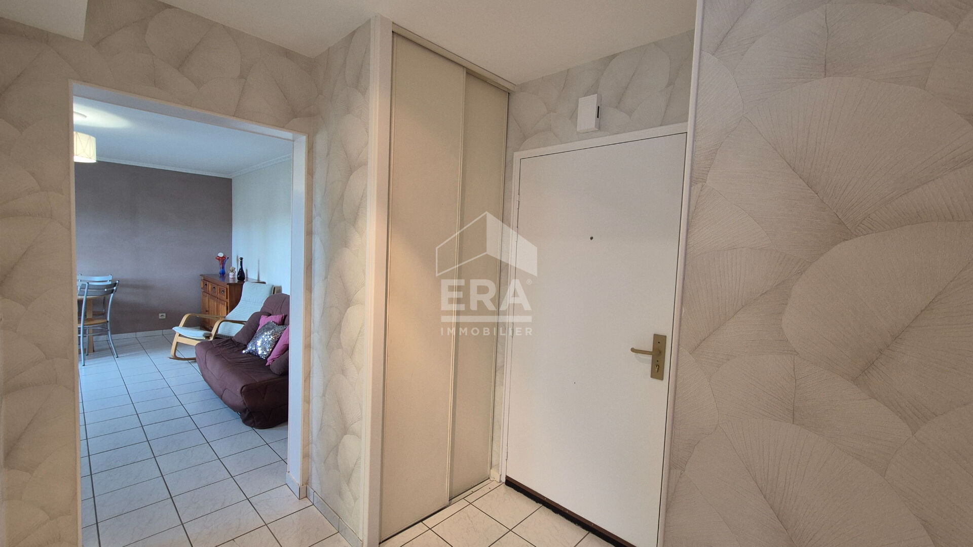 Photo Appartement Brie Comte Robert 2 pièce(s) 45.13 m2 image 2/6