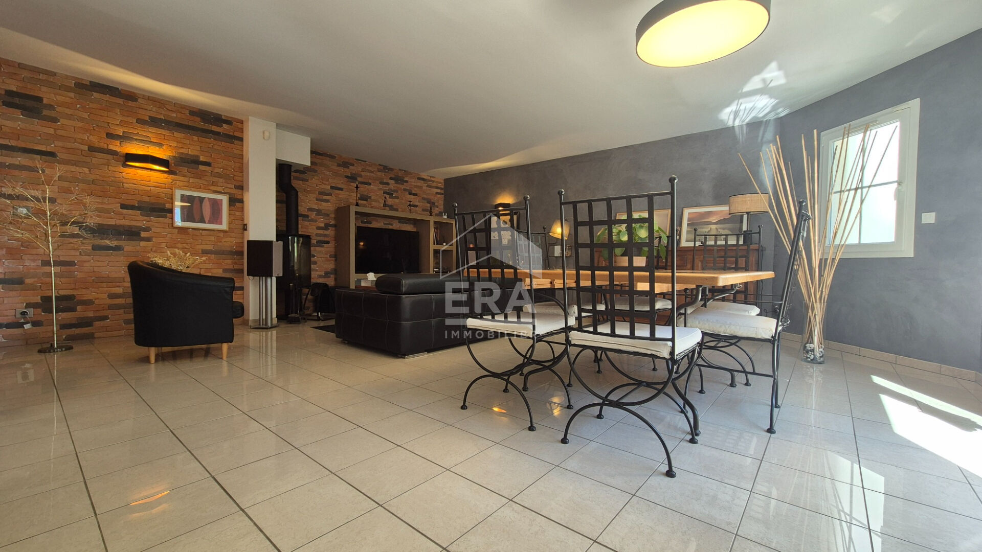 Photo Maison Mandres Les Roses 6 pièce(s) 155 m2 image 4/6