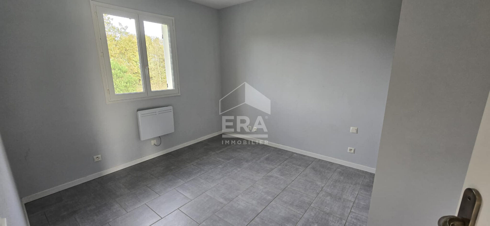 Photo Charmante Maison à Louer à Servanches image 4/6