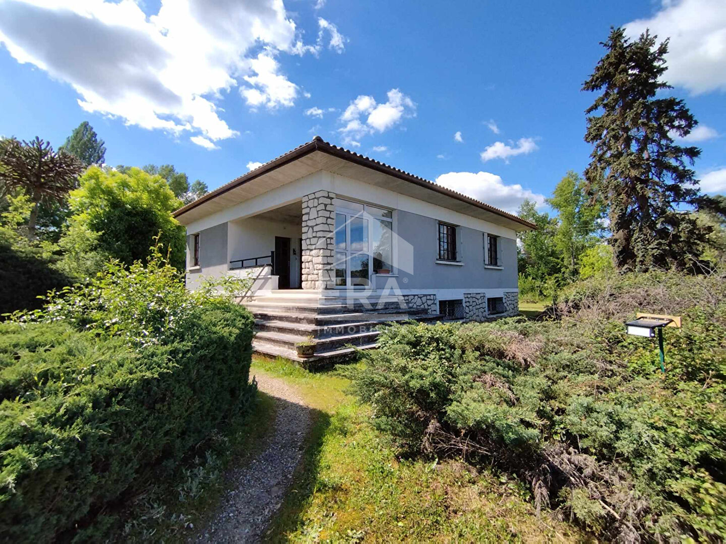 Agence immobilière de ERA RENAUD IMMOBILIER - ERA RENAUD IMMOBILIER