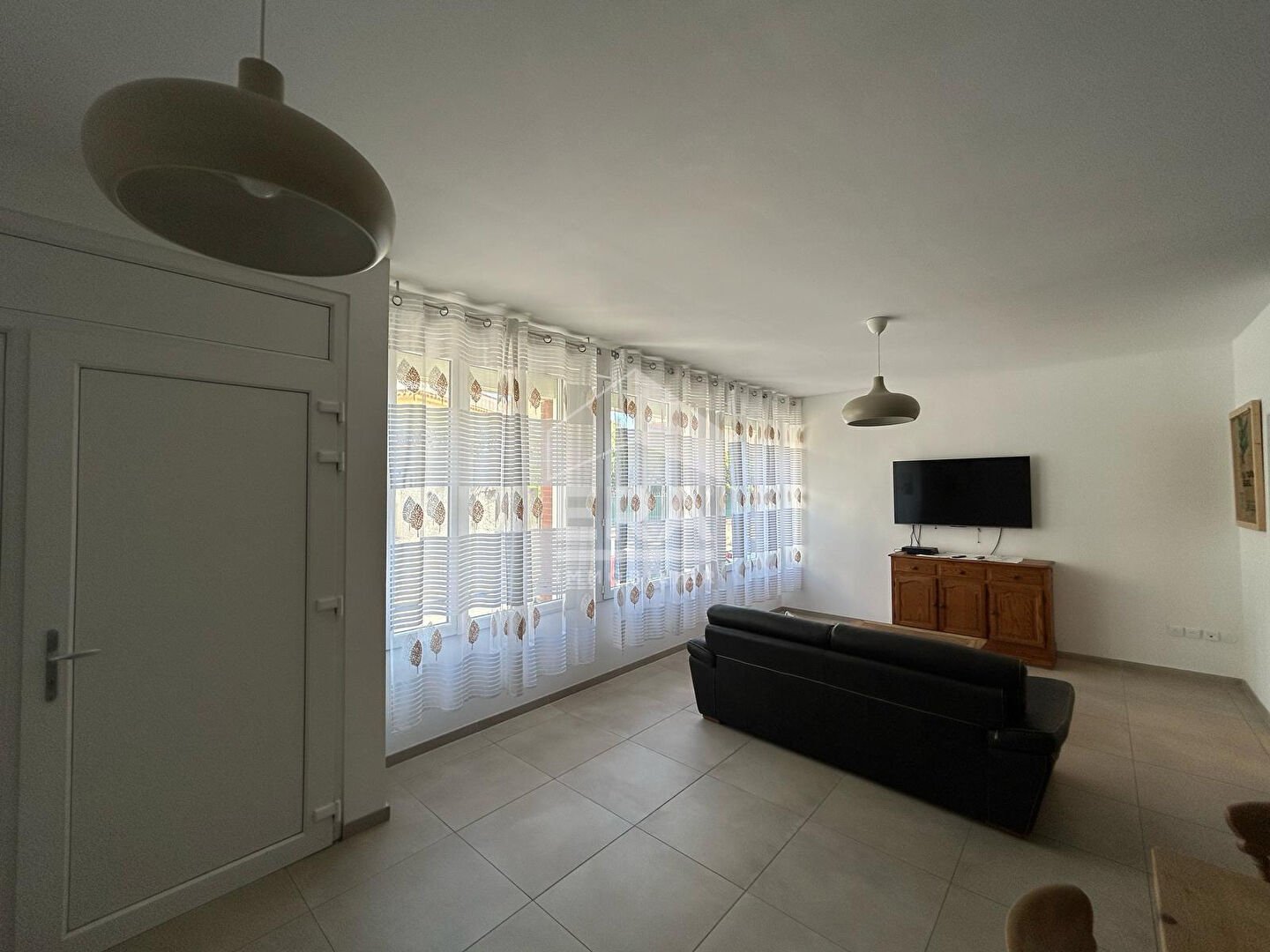 Photo A VENDRE - LE BOULOU- Maison rénovée 2 chambres image 2/6