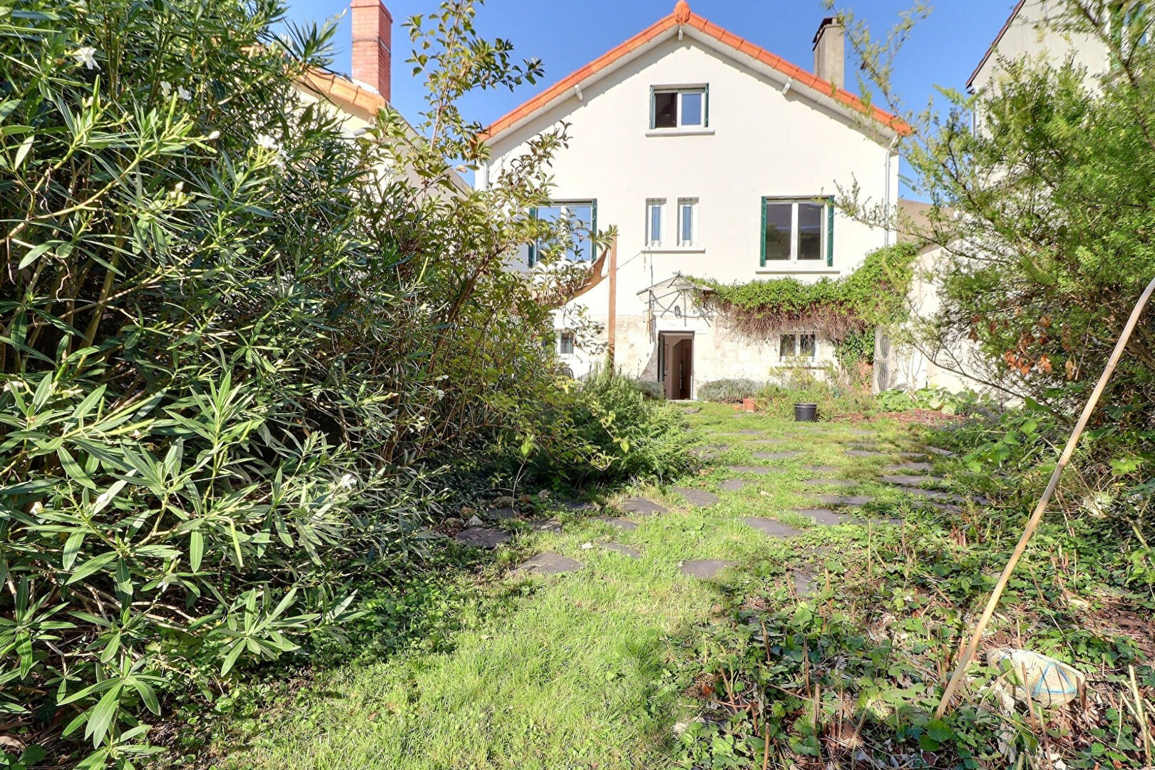 Maison Aubervilliers 5 pièce(s) 147 m2