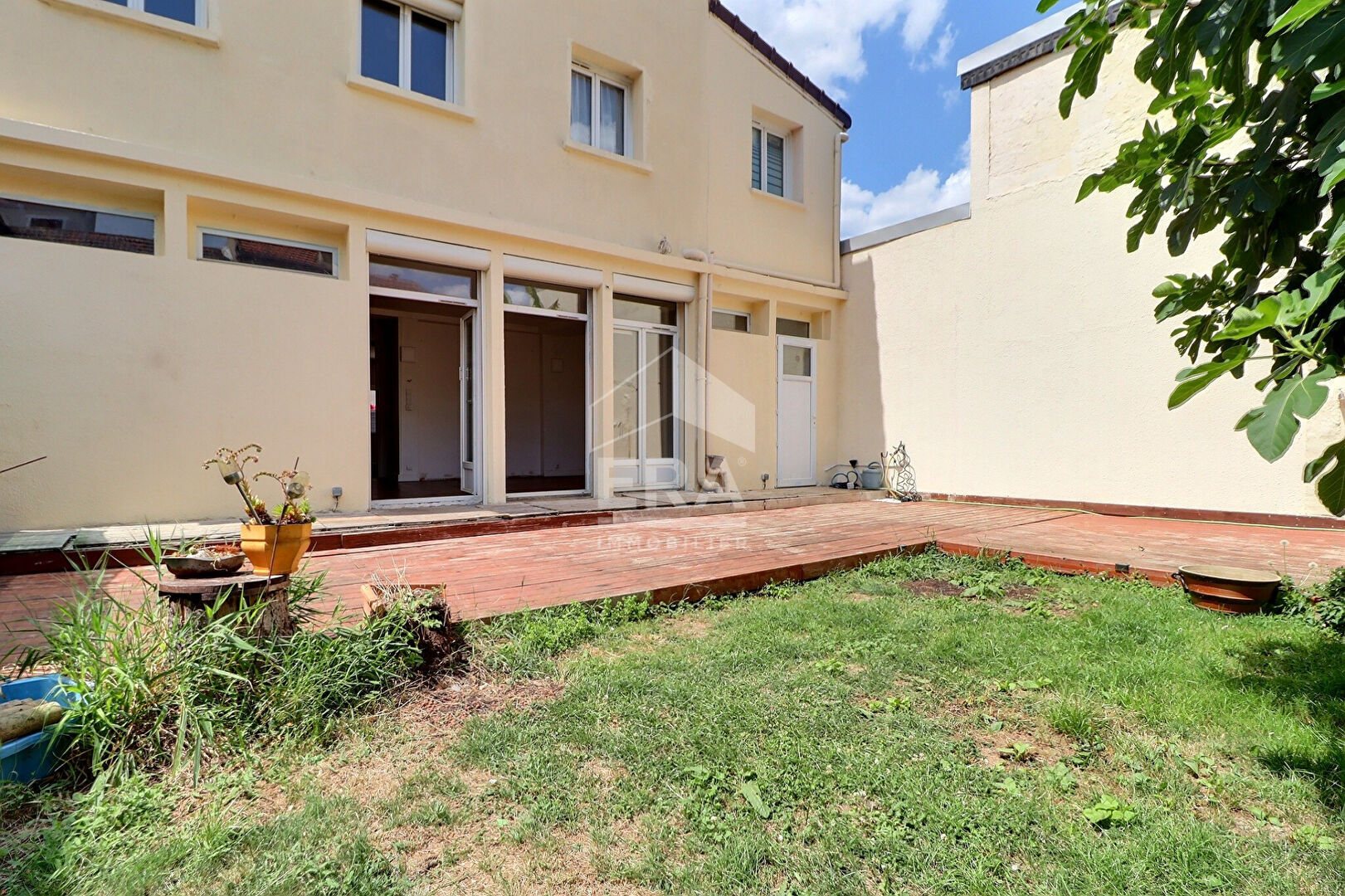 Agence immobilière de ERA AGENCE IMMOBILIERE DU STADE - ERA MAIRIE D'AUBERVILLIERS