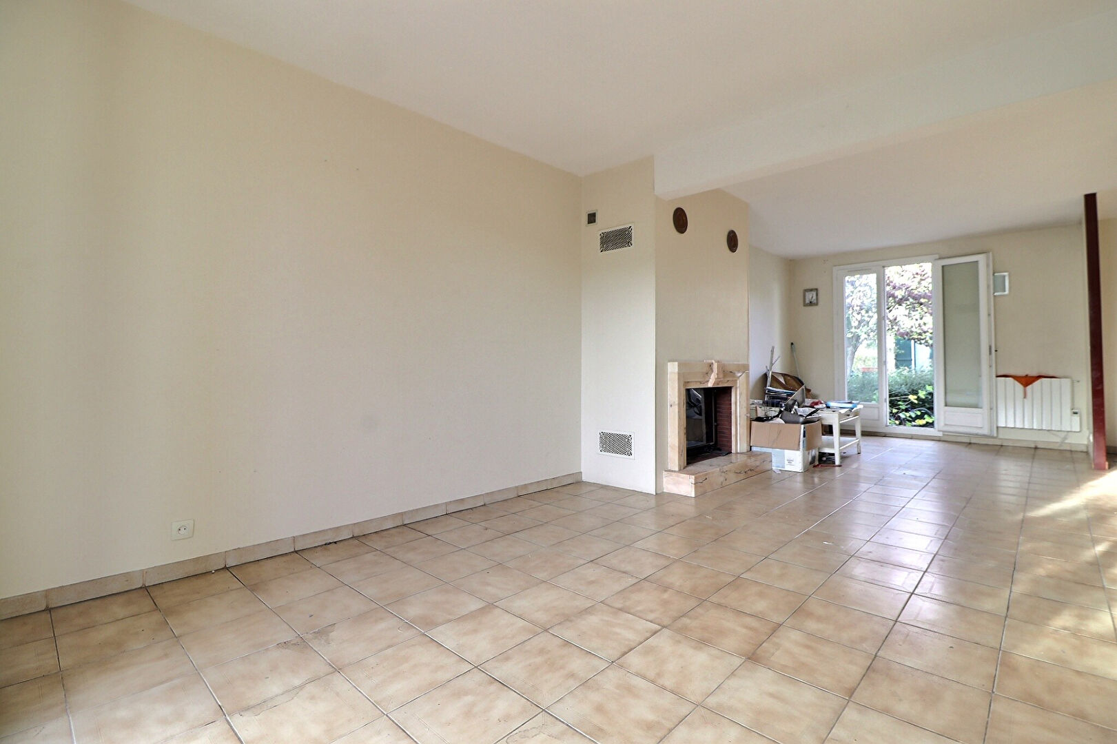 Agence immobilière de ERA AGENCE IMMOBILIERE DU STADE