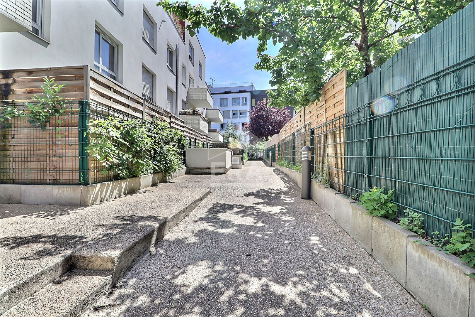 Agence immobilière de ERA AGENCE IMMOBILIERE DU STADE - ERA MAIRIE D'AUBERVILLIERS