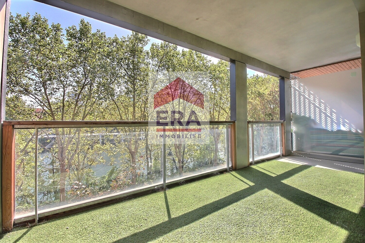 Agence immobilière de ERA AGENCE IMMOBILIERE DU STADE - ERA MAIRIE DE SAINT-OUEN