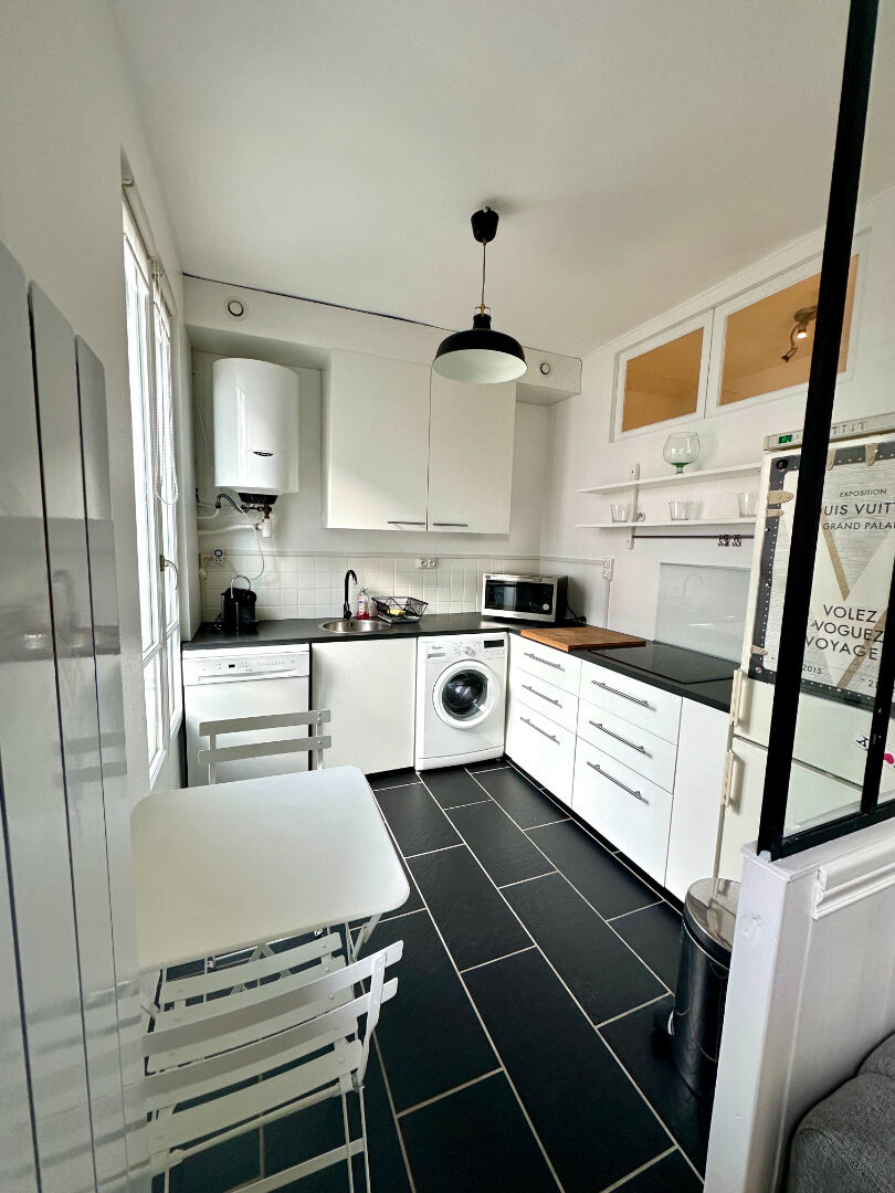 Photo Appartement Courbevoie 2 pièce(s) 34 m2 image 2/5