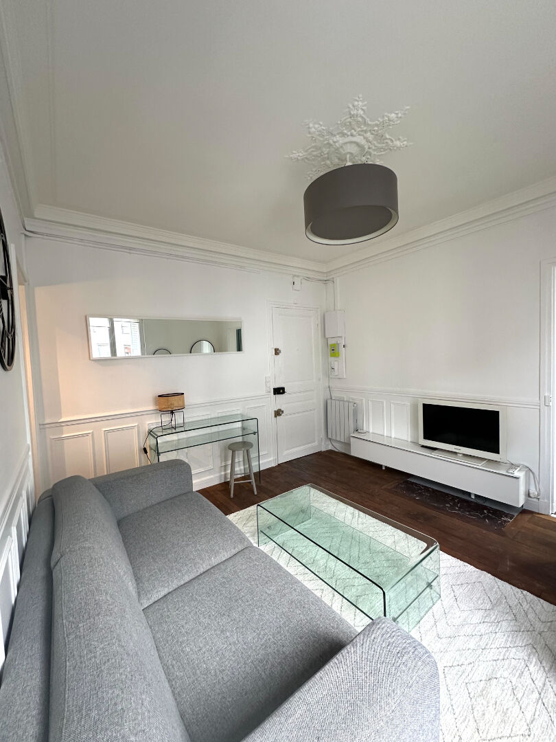 Photo Appartement Courbevoie 2 pièce(s) 34 m2 image 3/5