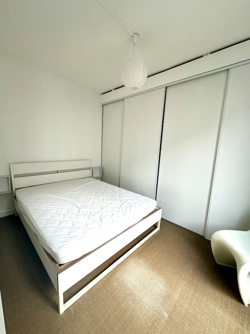 Photo Appartement Courbevoie 2 pièce(s) 34 m2 image 4/5