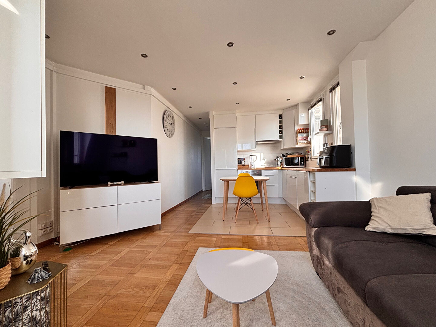 Agence immobilière de ERA BECON-LES-BRUYERES