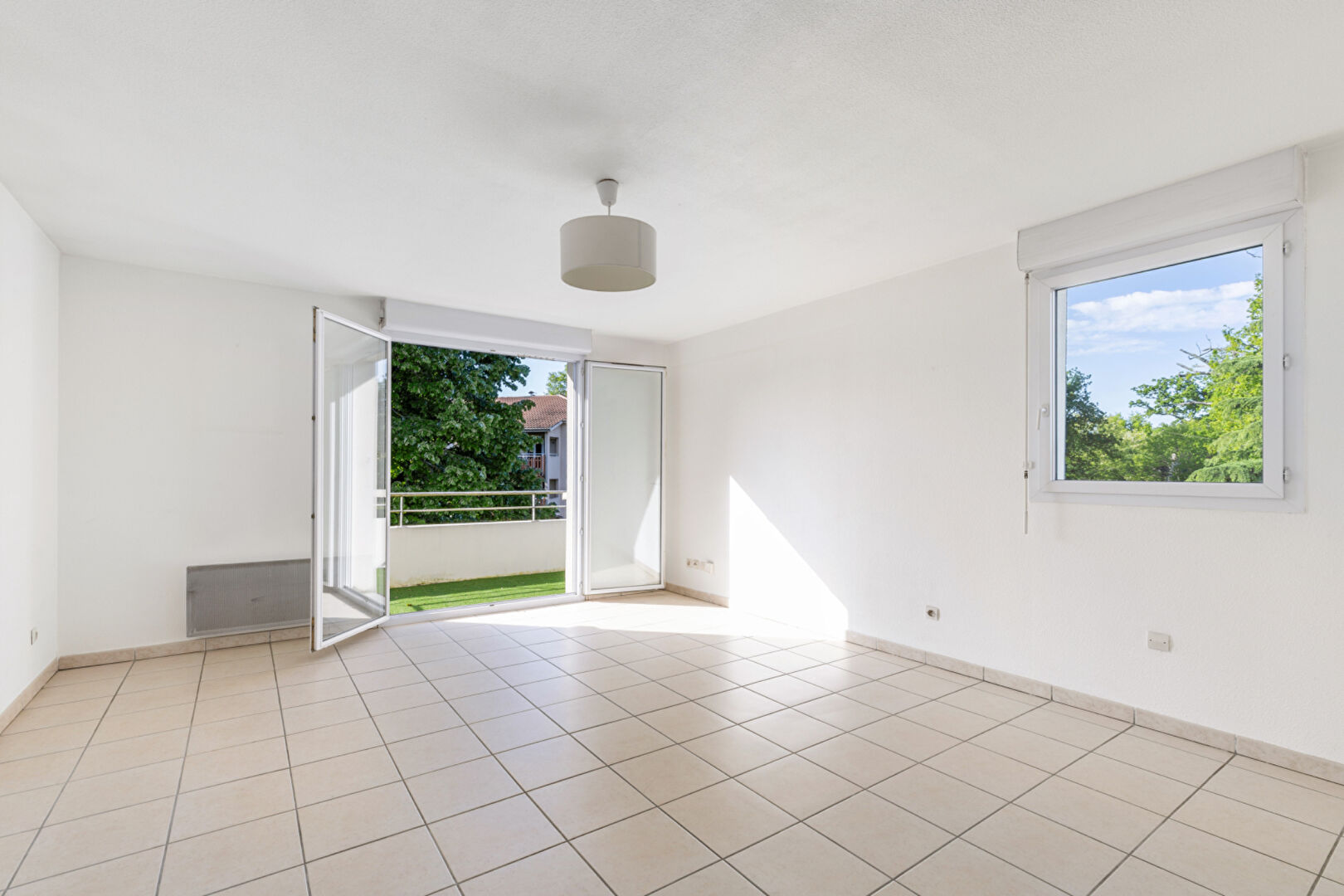 Photo CANEJAN T3 au calme résidence sécurisée image 2/4