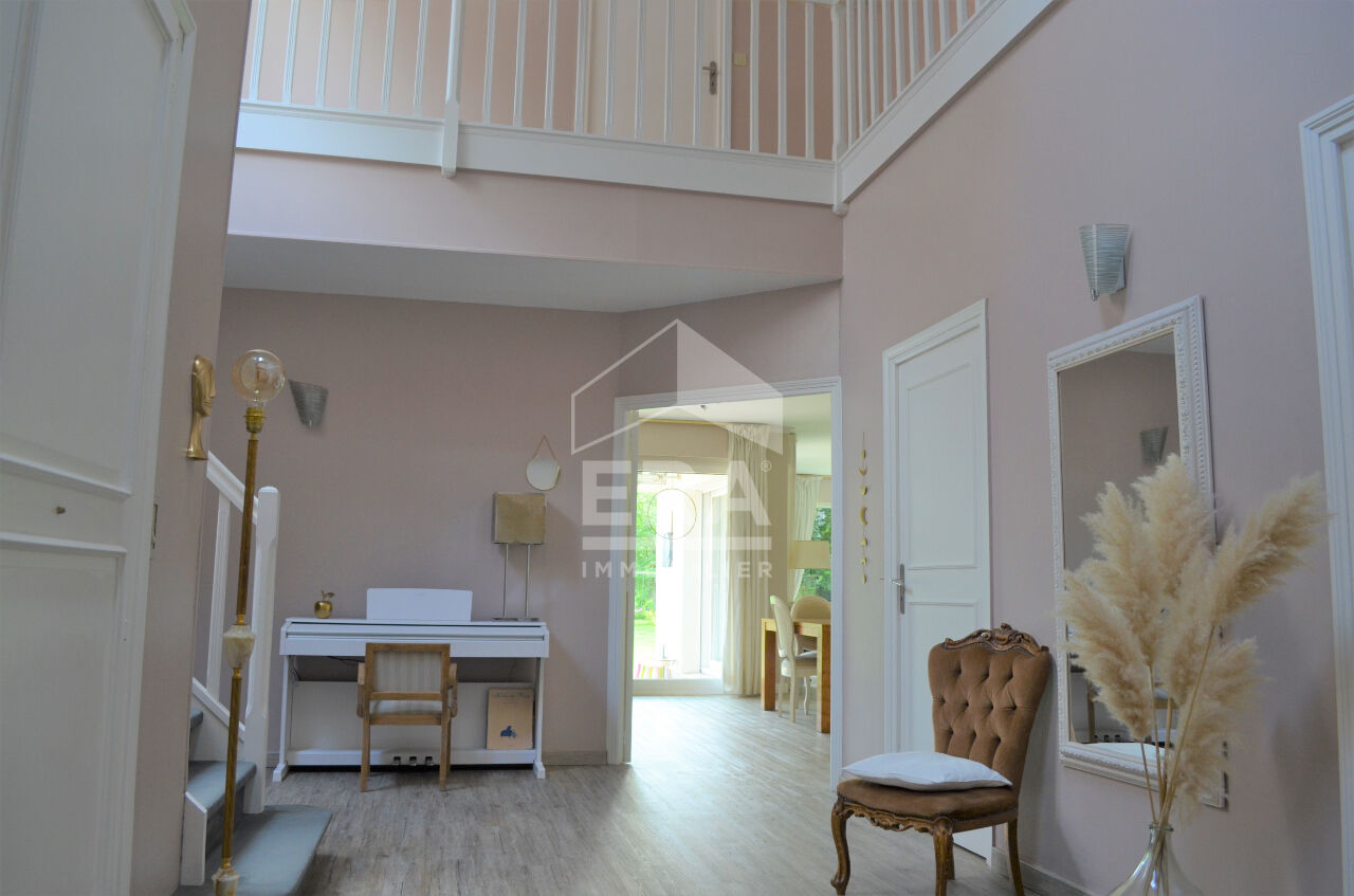 Agence immobilière de ERA AGENCE DES OLIEUX