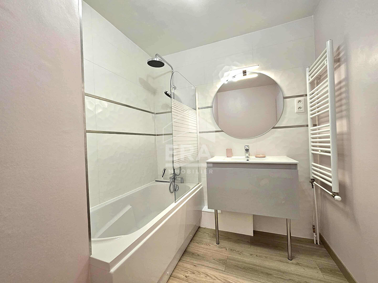 Photo Maison 3 chambres, dressing, jardin, garage image 3/6
