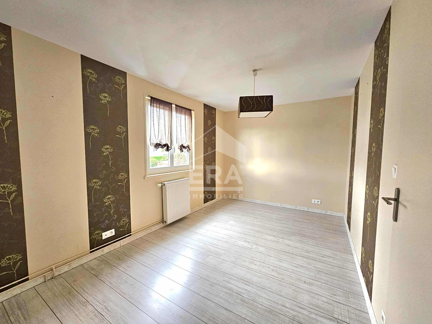 Photo Maison 3 chambres, dressing, jardin, garage image 6/6