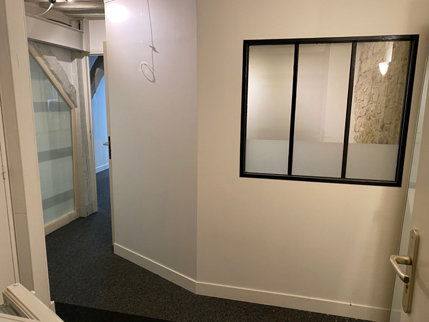 Photo Local d'activité Paris 60 m2 image 3/6