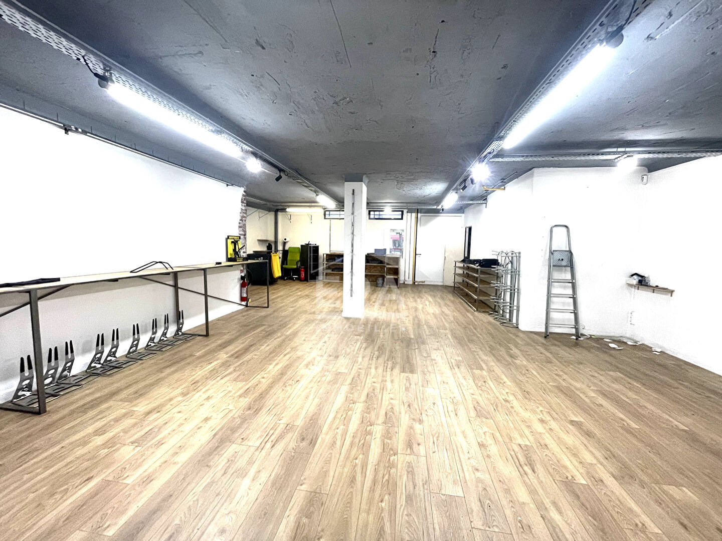 Photo Cession de bail Paris 2 pièce(s) 100 m2 image 2/6