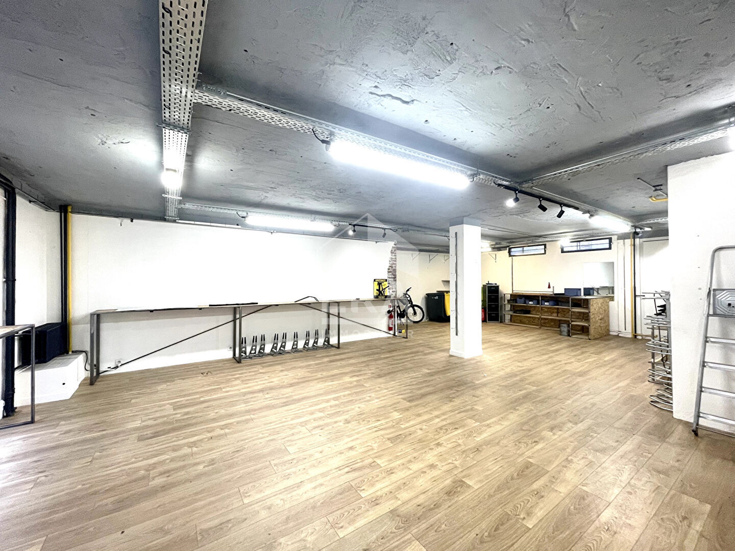 Photo Cession de bail Paris 2 pièce(s) 100 m2 image 3/6