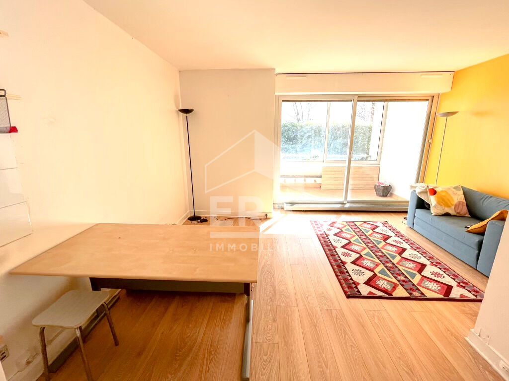 Photo Appartement Paris 3 pièce(s) 53 m2 image 5/6