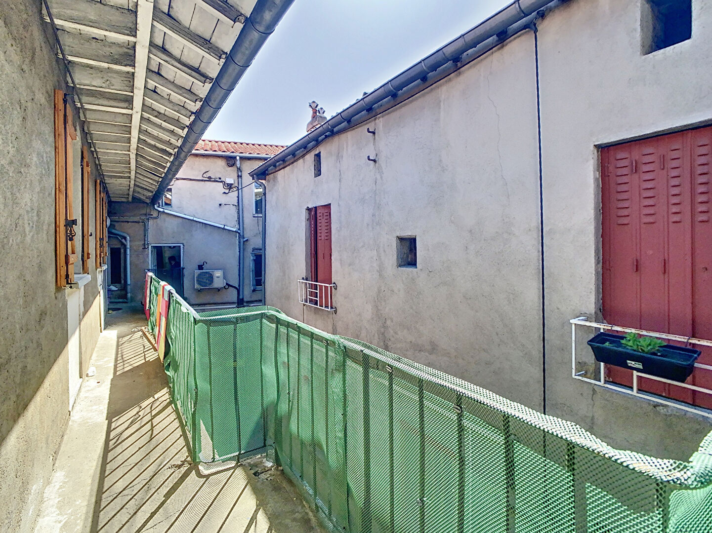 Photo Immeuble Clermont Ferrand image 3/6