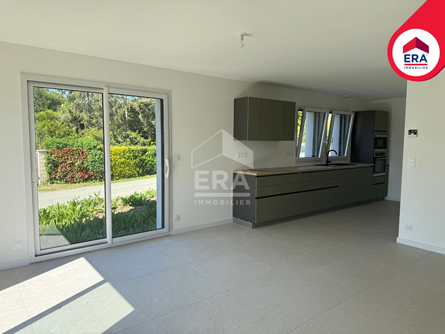 Photo Côte d'Emeraude, Lancieux, maison neuve de 7 pièces image 2/6