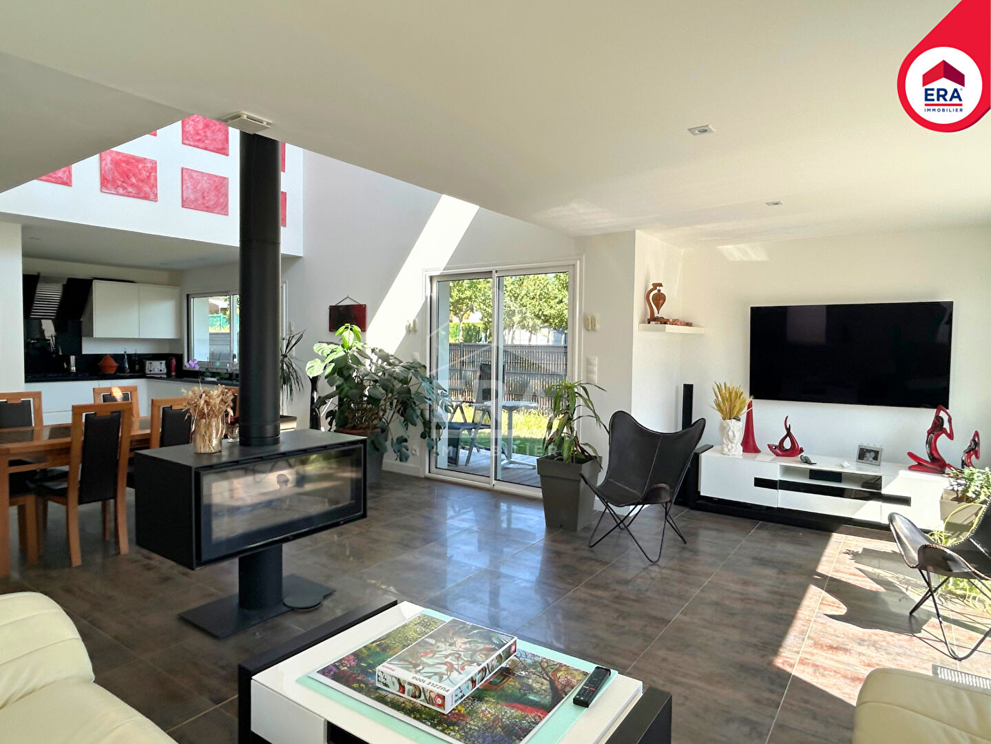 Agence immobilière de ERA VOLTAIRE IMMOBILIER