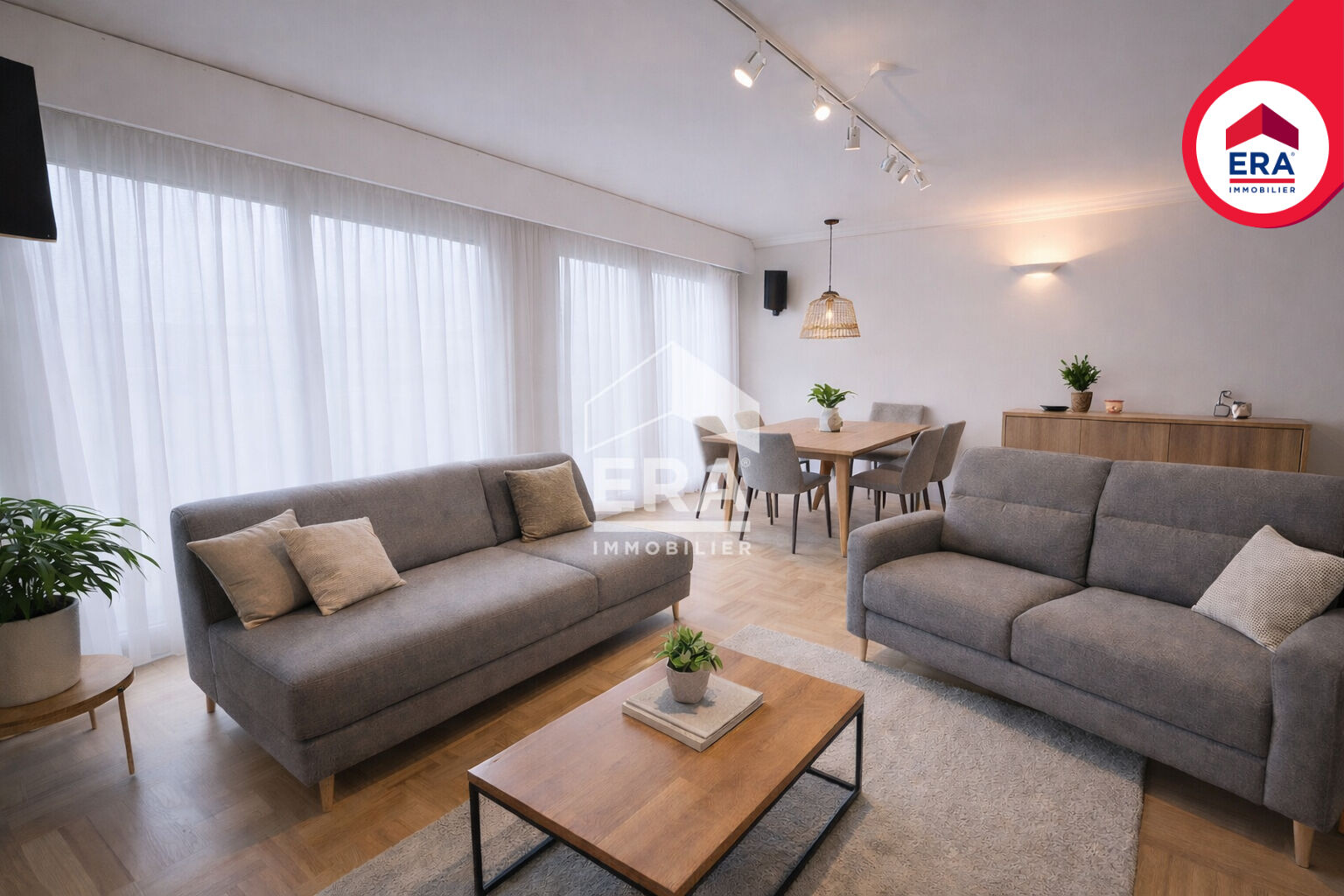 Agence immobilière de ERA VOLTAIRE IMMOBILIER