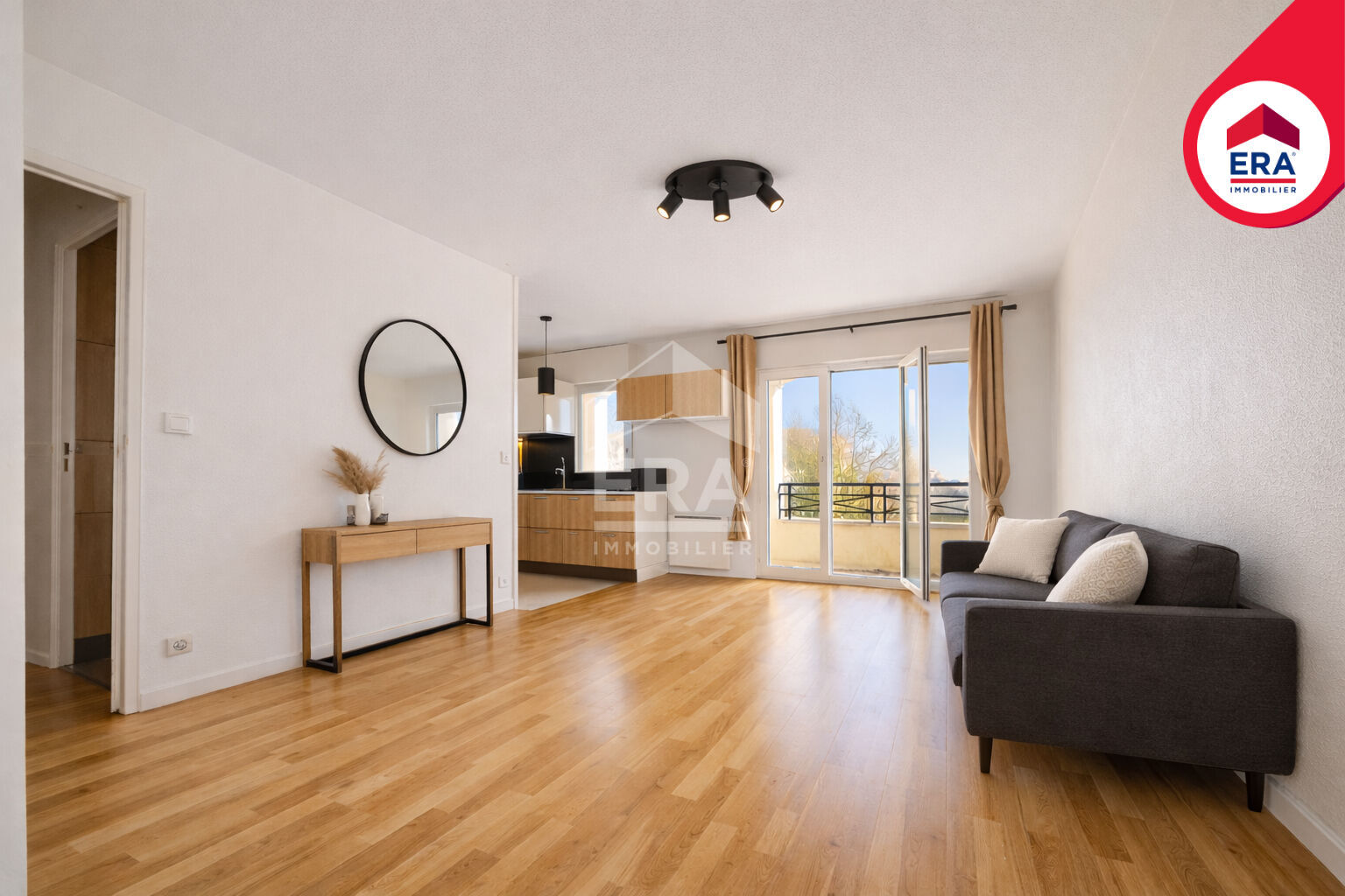 Agence immobilière de ERA VOLTAIRE IMMOBILIER