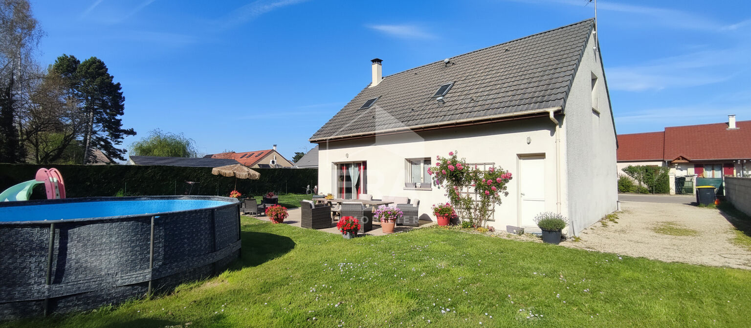 Maison Losne 4 pièce(s) 109 m2, 3 chambres, quartier résidentiel, terrain clos de 768 m²