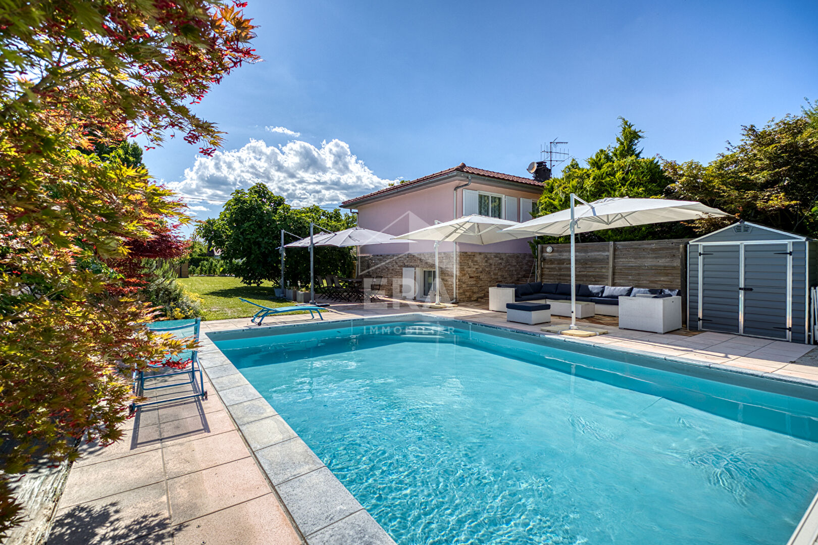 Photo À Vendre - Belle Maison Individuelle de 166 m² à Viry (74) - Quartier Résidentiel image 4/6