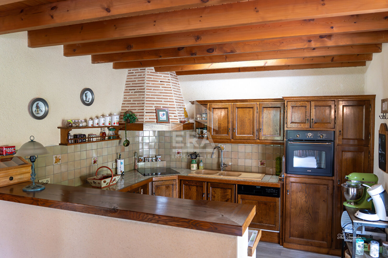 Photo Villa avec Piscine et parc arboré image 6/6