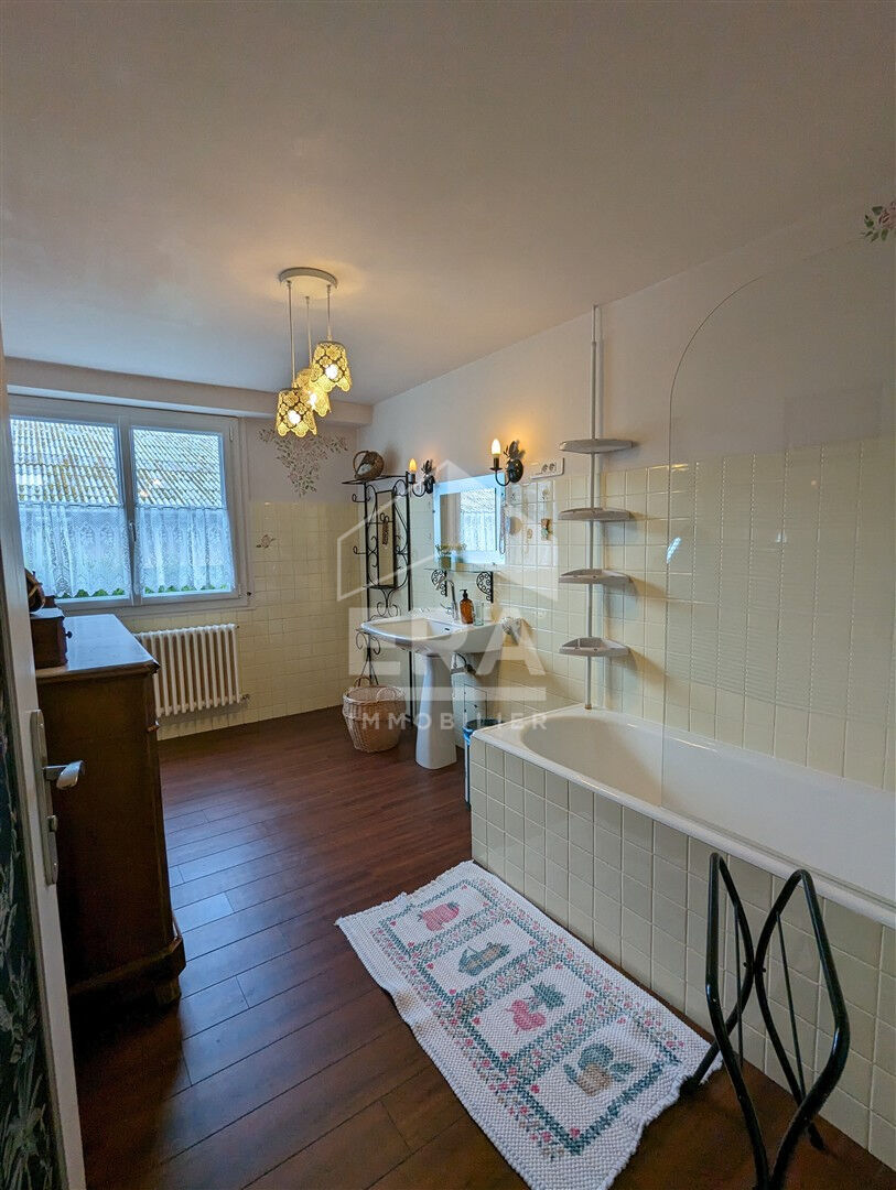 Photo SURPRENANTE MAISON EN POSITION DOMINANTE image 6/6