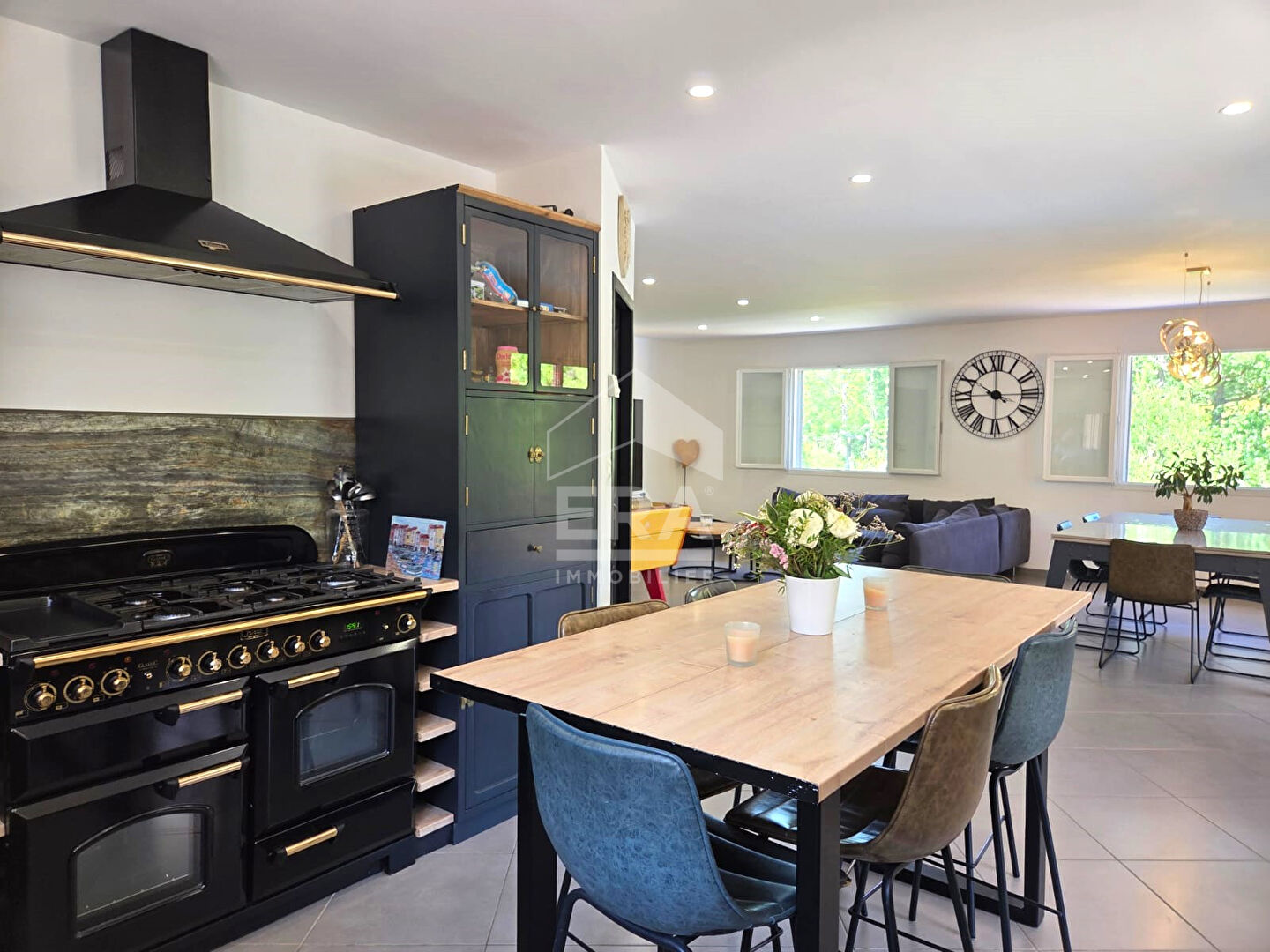 Photo Villa Pieusse 6 pièces 194 m2 image 4/6