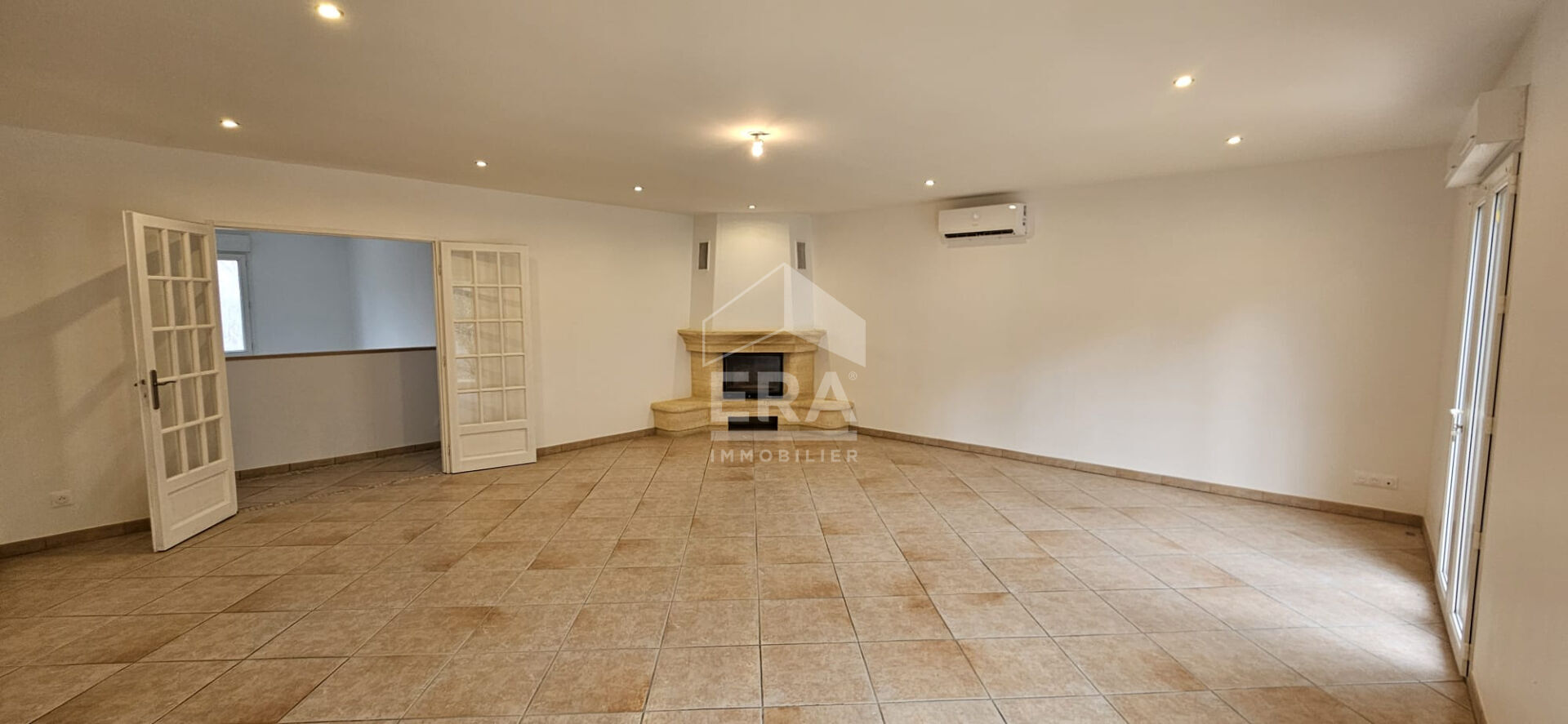 Photo Maison Limoux 6 pièce(s) 200 m2 image 2/6